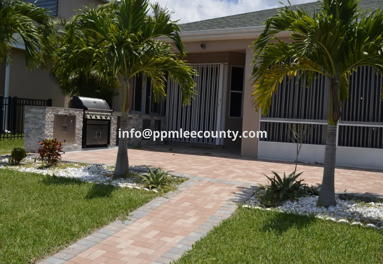3 bed, 2.0 bath, 1500 sqft, $2,200 — Photo 2