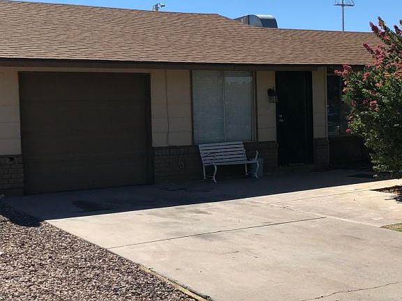 3rd image of 2946 N 72nd Dr