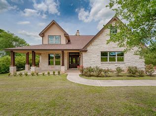 2260 Hillview Rd, Bellville, TX 77418