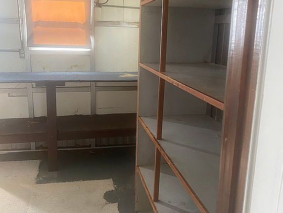 3rd image of 12 Tyler Ln