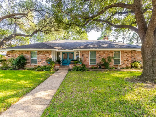 2421 Sir Guy Rd, Grand Prairie, TX 75050