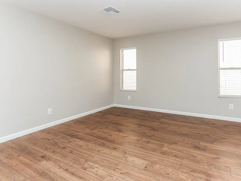 5025 Frozen Springs Ct — Photo 15