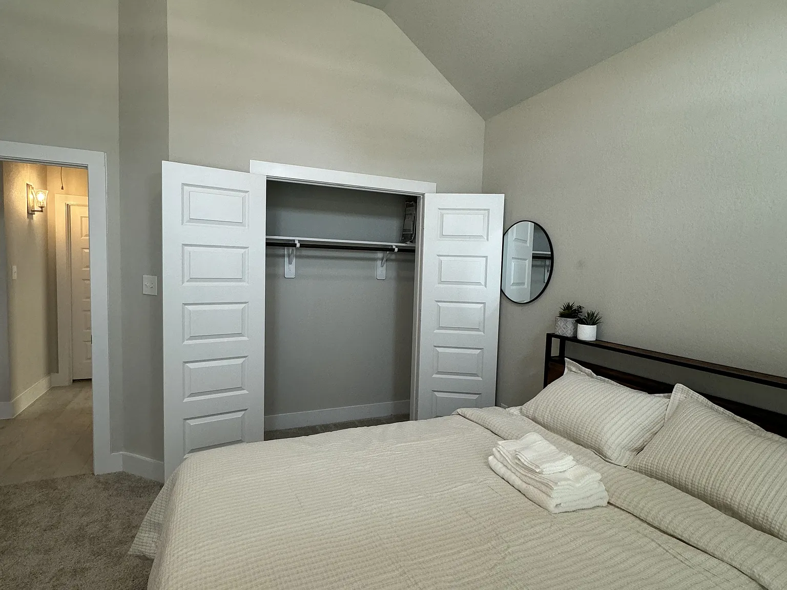 1 bed, 2100 sqft, $800 — Photo 3