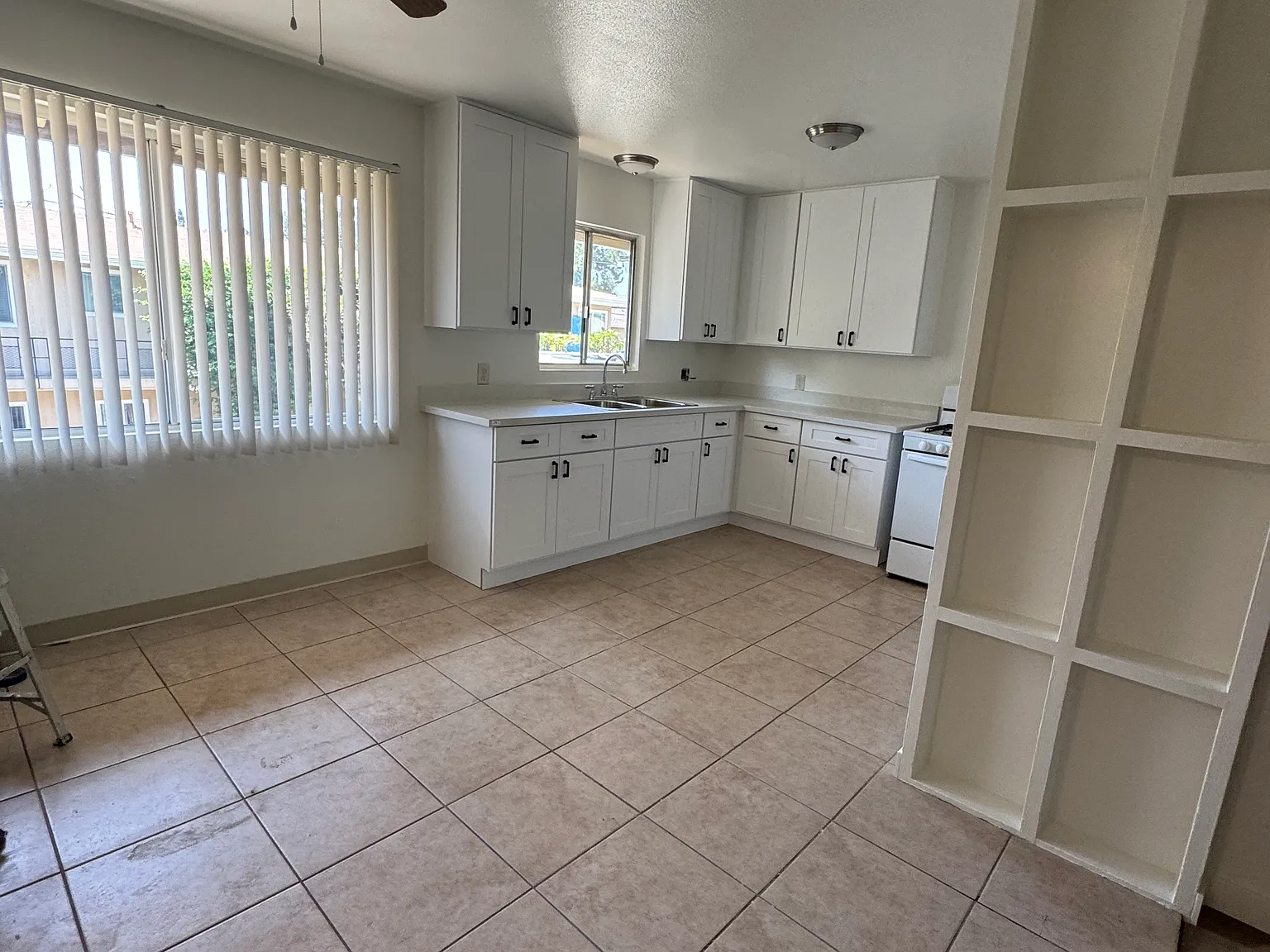 2 bed, $2,675 — Photo 3