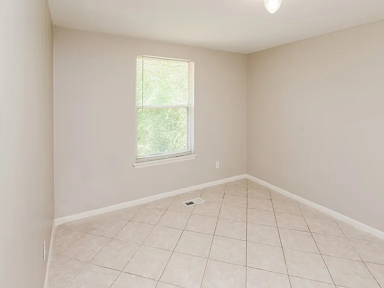 3204 Old House Cir — Photo 14
