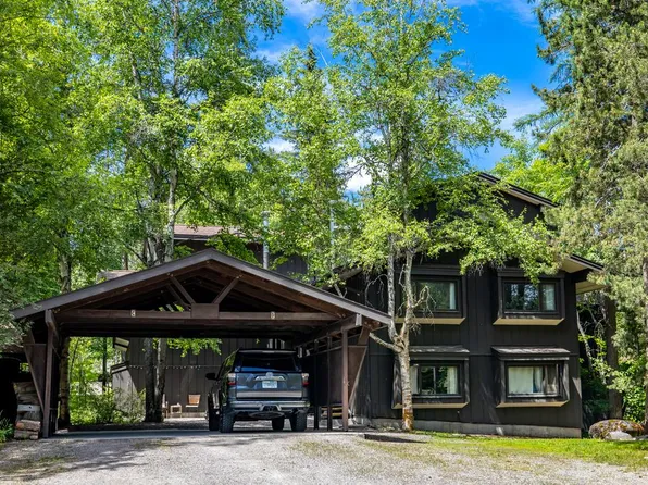 230 Forest Ridge Dr Unit D, Whitefish, MT 59937