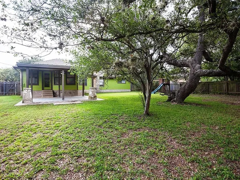 309 Juniper Dr — Photo 30
