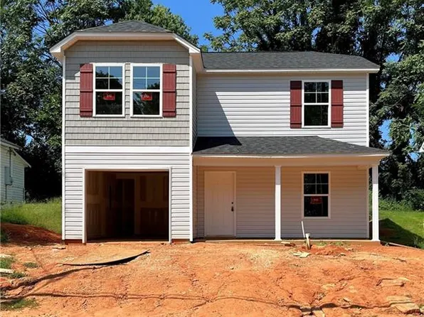 1712 Longview Dr, Winston Salem, NC 27107