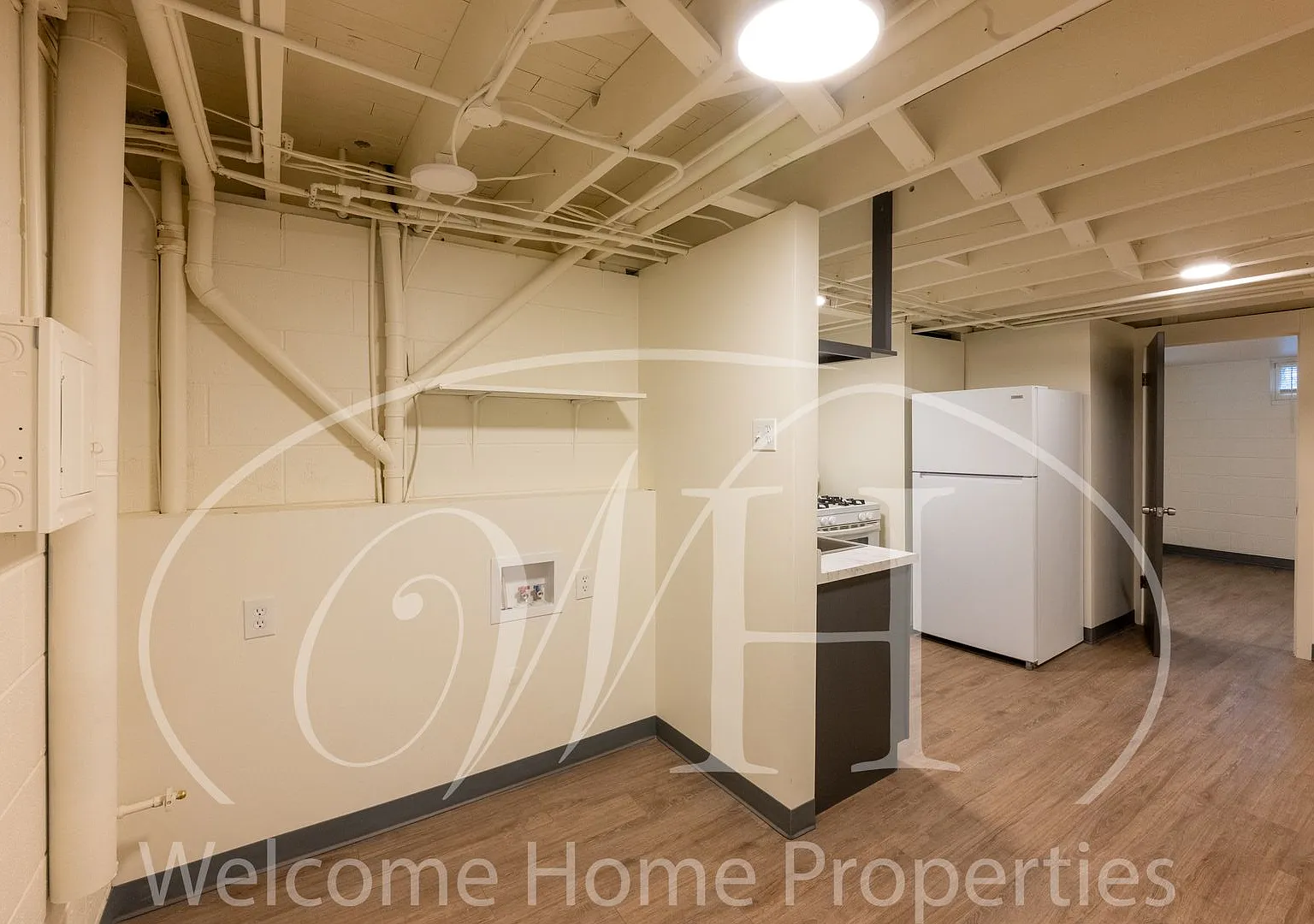 427 E Pine St — Photo 4