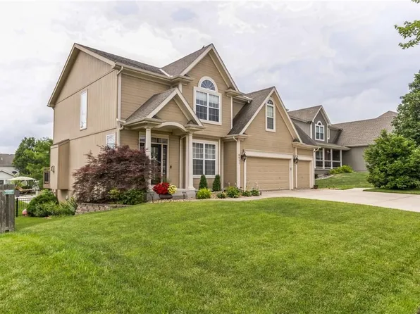 8611 NE 99th Ter, Kansas City, MO 64157