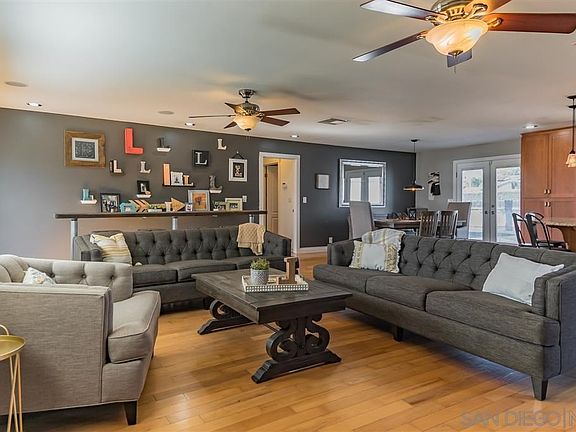 5th image of 880 Catherine Ave