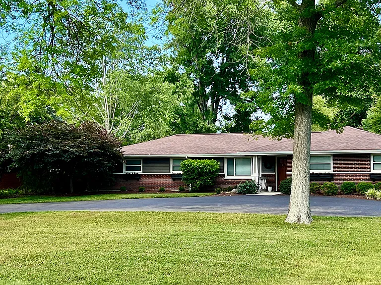 4186 Mount Carmel Tobasco Rd — Photo 1