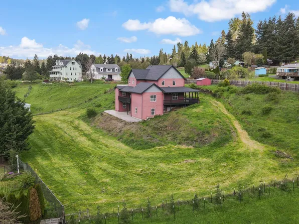 4152 Delightful Ln NE, Silverton, OR 97381