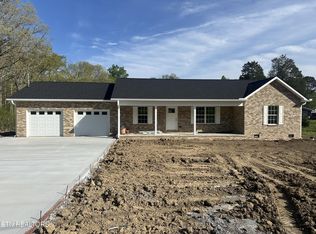 556 Pine Ridge Rd, Clinton, TN 37716