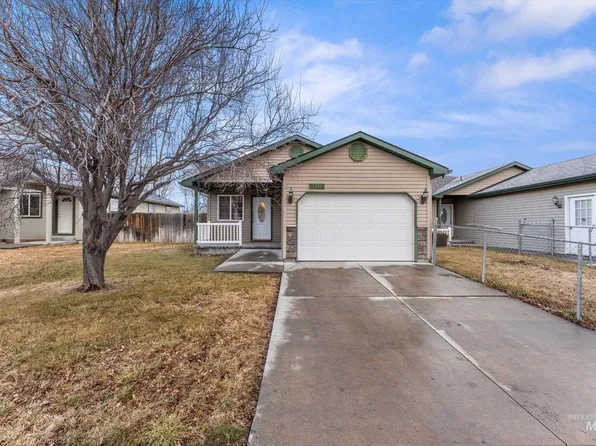 1352 Brenda, Mountain Home, ID 83647