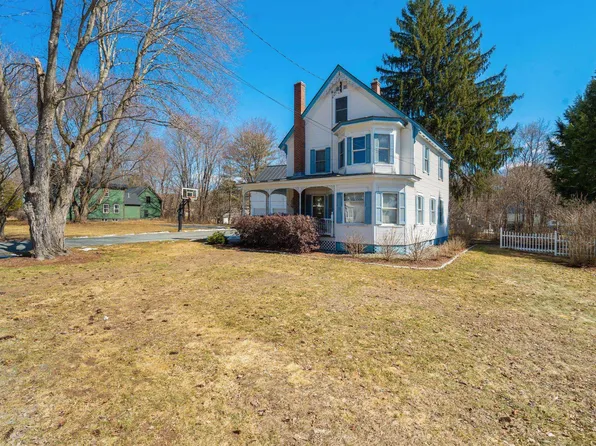 249 Norwich Avenue, Hartford, VT 05088