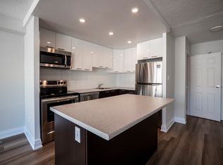 378 Vine, Saint Catharines, ON L2M 7P1