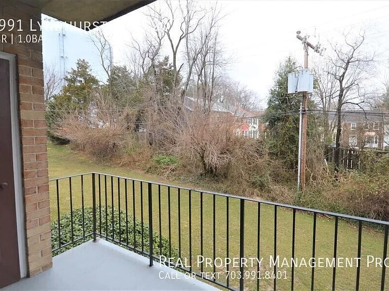 3991 Lyndhurst Dr #202 — Photo 11