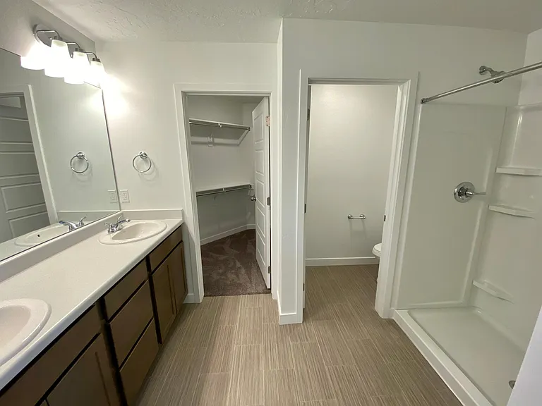 4258 W Bromwell Ct — Photo 9