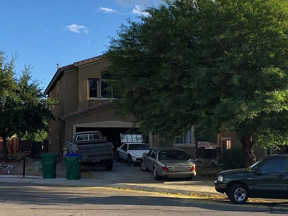 3rd image of 1130 E Mount Shibell Dr