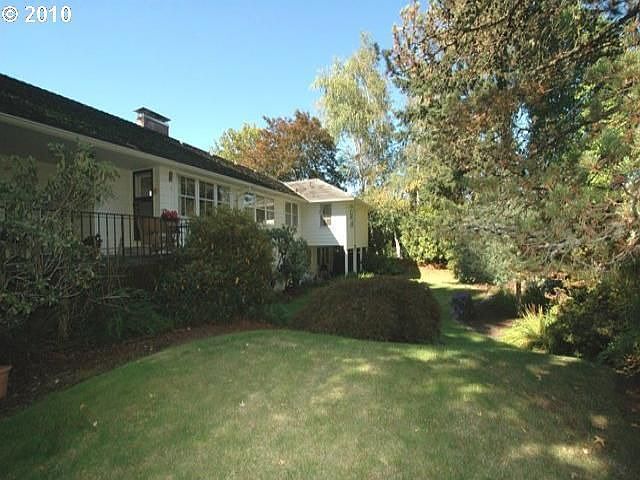 2nd image of 8935 SW Jamieson Rd