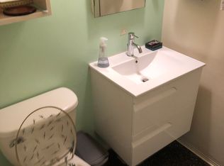 6601 Lakeridge Rd, Los Angeles, CA 90068