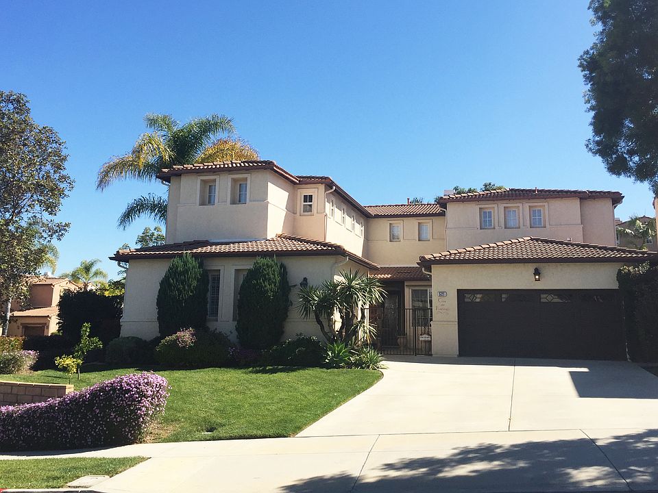 1st image of 521 Echo Ln