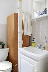 Rented by Rennit Inc.