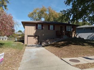 102 Sherri Ln, Excelsior Springs, MO 64024