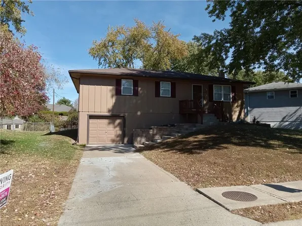 102 Sherri Ln, Excelsior Springs, MO 64024