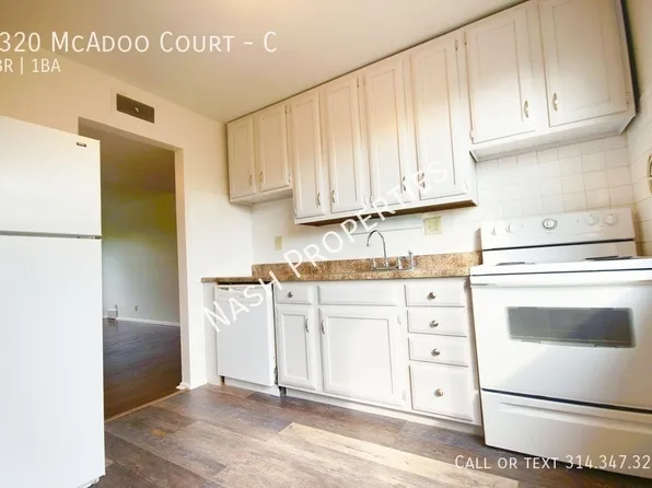 4320 McAdoo Ct #C, Saint Louis, MO 63125