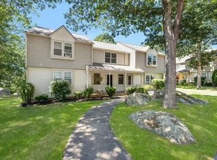 23 Birdie Ct, Coventry, RI 02816