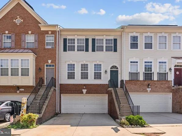 8557 Wyngate Manor Ct, Alexandria, VA 22309