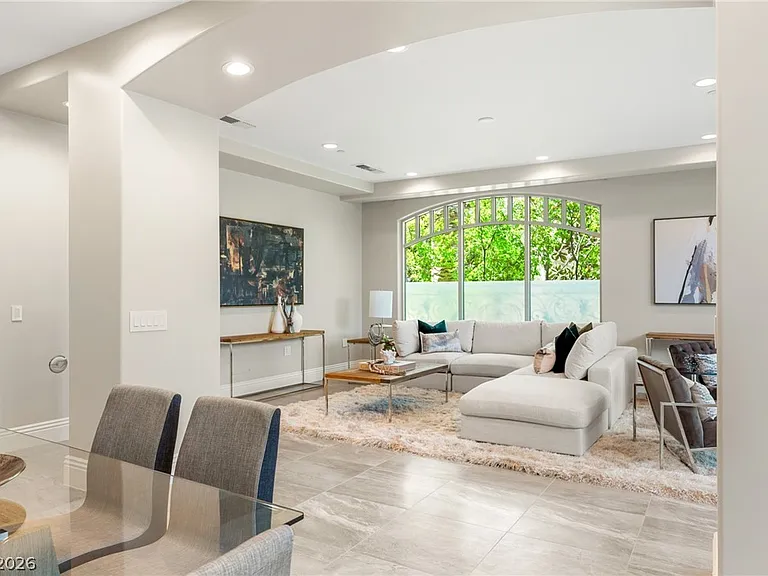 9101 Alta Dr #1 — Photo 7
