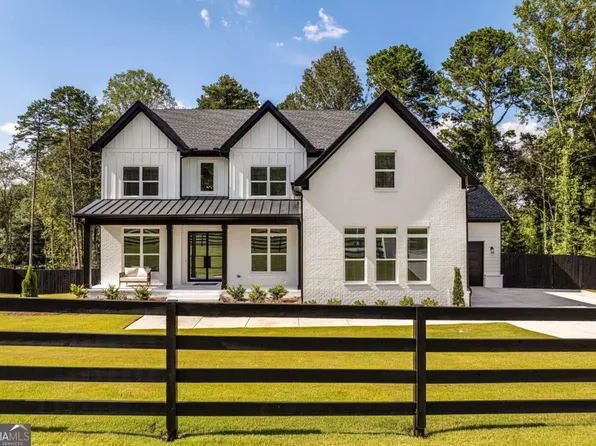 5 Olevia St, Winder, GA 30680