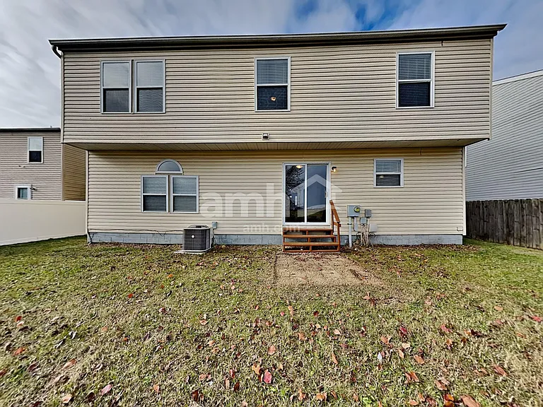 5568 Conn House Dr — Photo 23