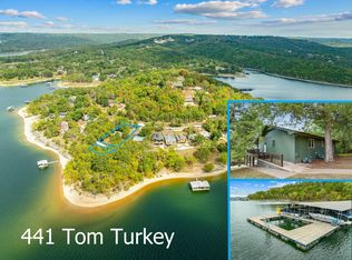 441 Tom Turkey Cir, Branson West, MO 65737