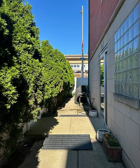1901 S Louie Pkwy — Photo 21