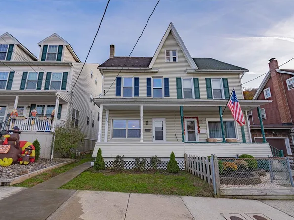 317 W South St, Slatington, PA 18080