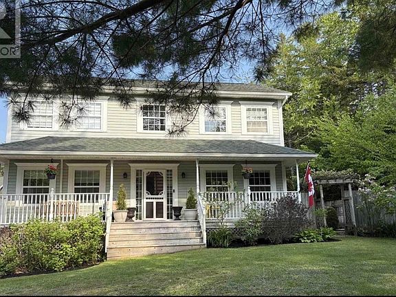 3rd image of 38 Trevor Ave