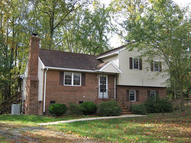 1st image of 186 S Independence Dr