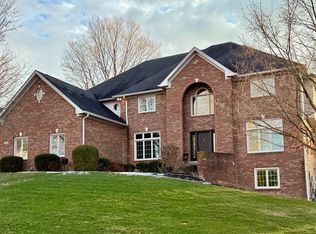 12987 Shoreline Blvd, McCordsville, IN 46055