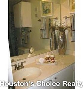 4th image of 2803 Panagard Dr #38