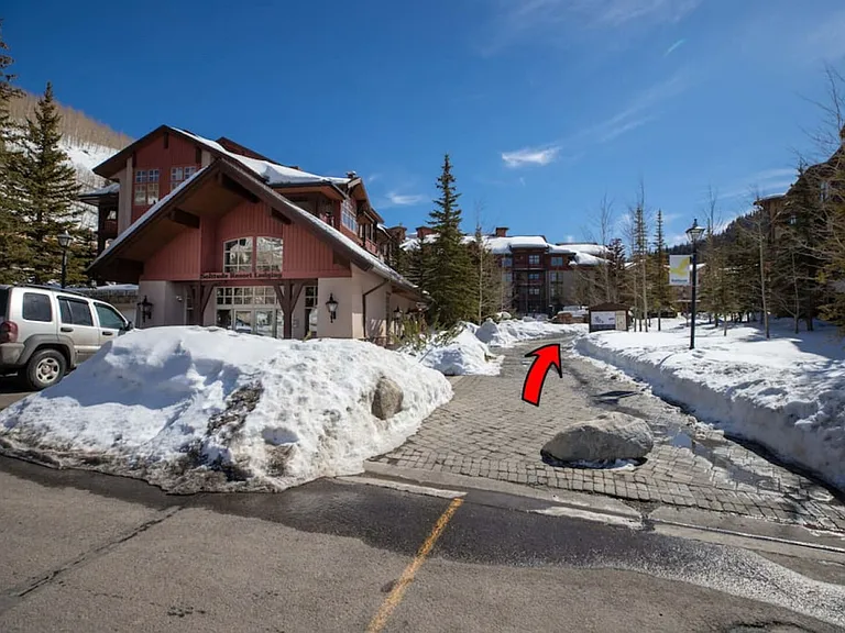 E Big Cottonwood Canyon Rd — Photo 35