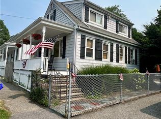 8 Lincoln Ave, Bristol, RI 02809