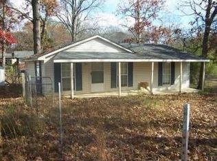 75 Dolphin Rd, Crump, TN 38327
