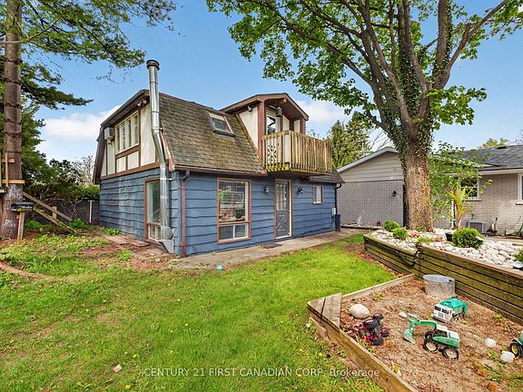 2nd image of 10383 Ilderton Rd