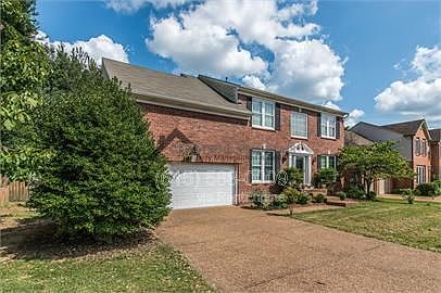 3rd image of 1244 Buckingham Cir