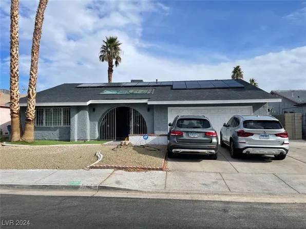 1330 Amapola Dr, Las Vegas, NV 89142