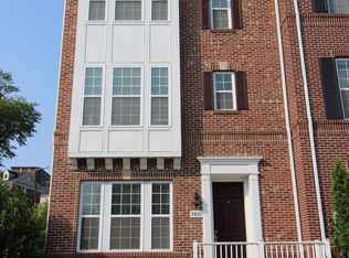 5800 Foley St, Alexandria, VA 22303